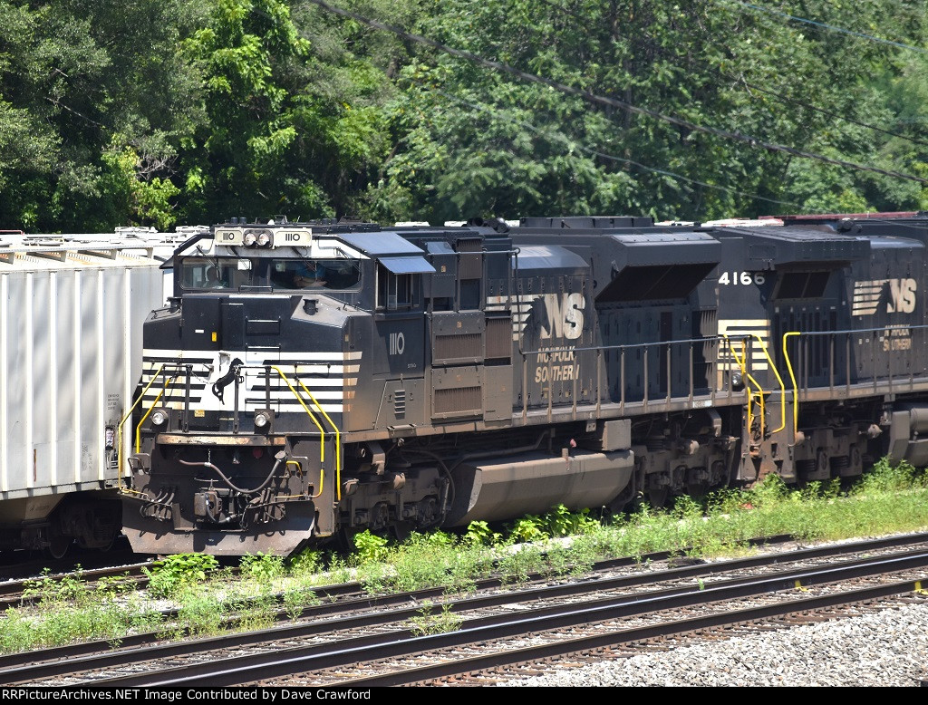 NS 1110 Entering the Shenandoah Yard